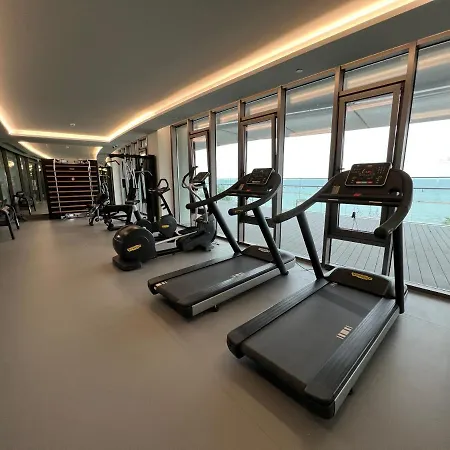 Ξενοδοχείο με διαμερίσματα Del Mar 4*