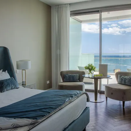Del Mar Apart Otel