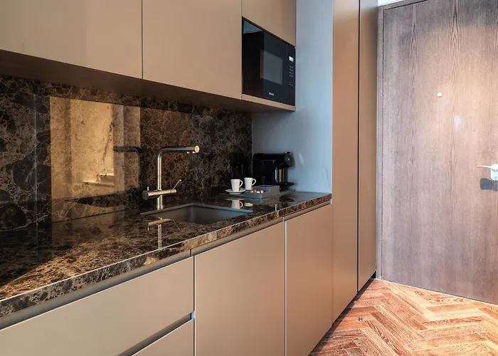 アパートホテル Del Mar 4*